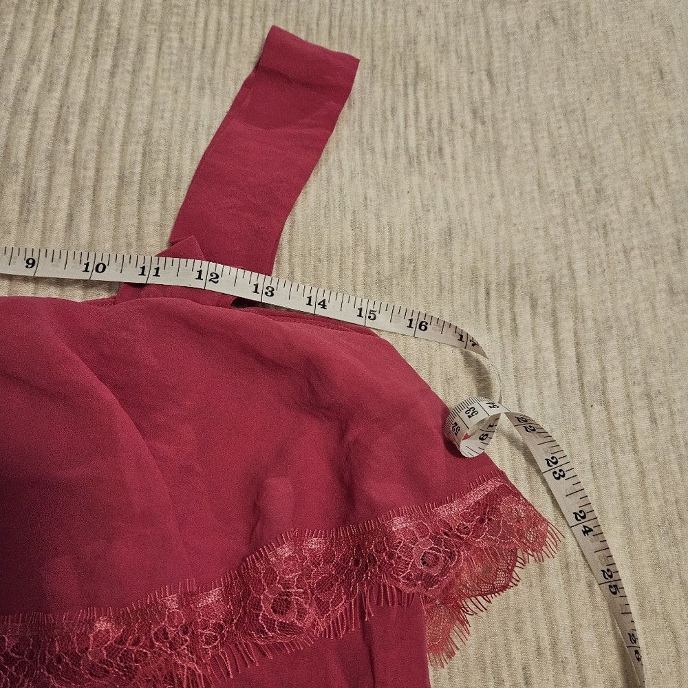 Cropped Spring Tank - Picture 5 of 5
